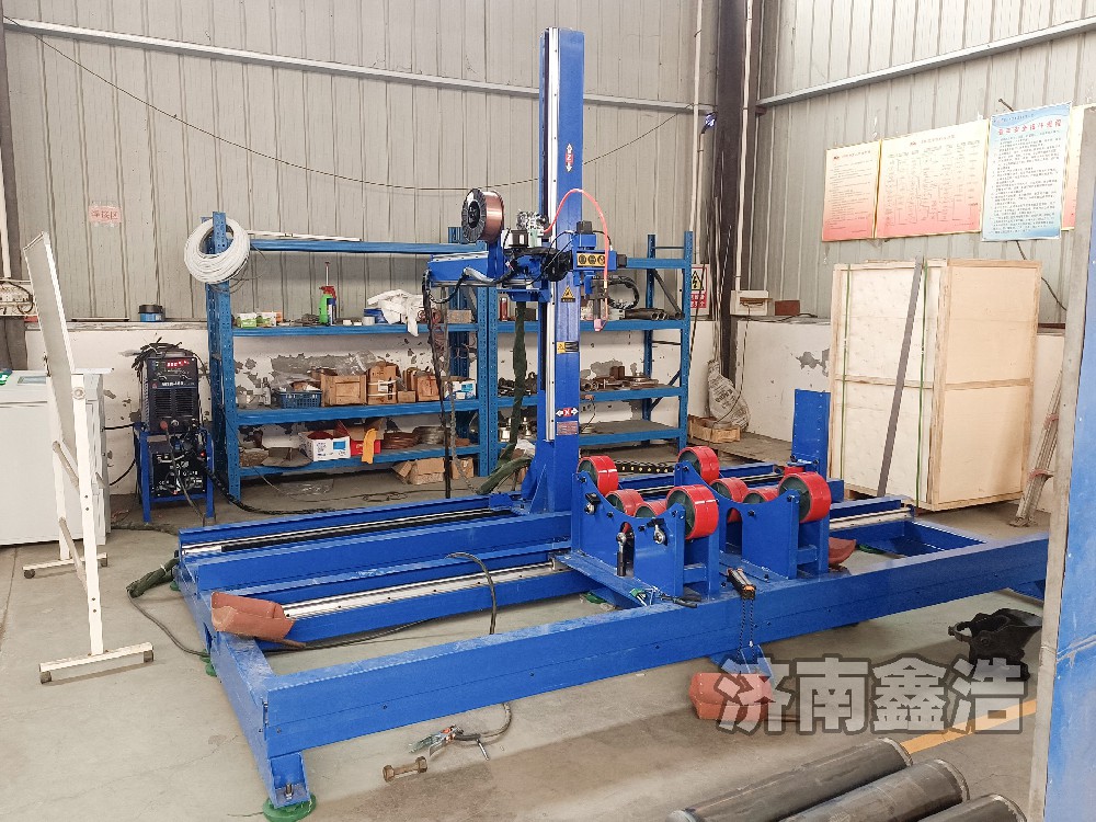 鑫浩氬弧自動(dòng)焊機(jī)，自動(dòng)焊接，提高效率