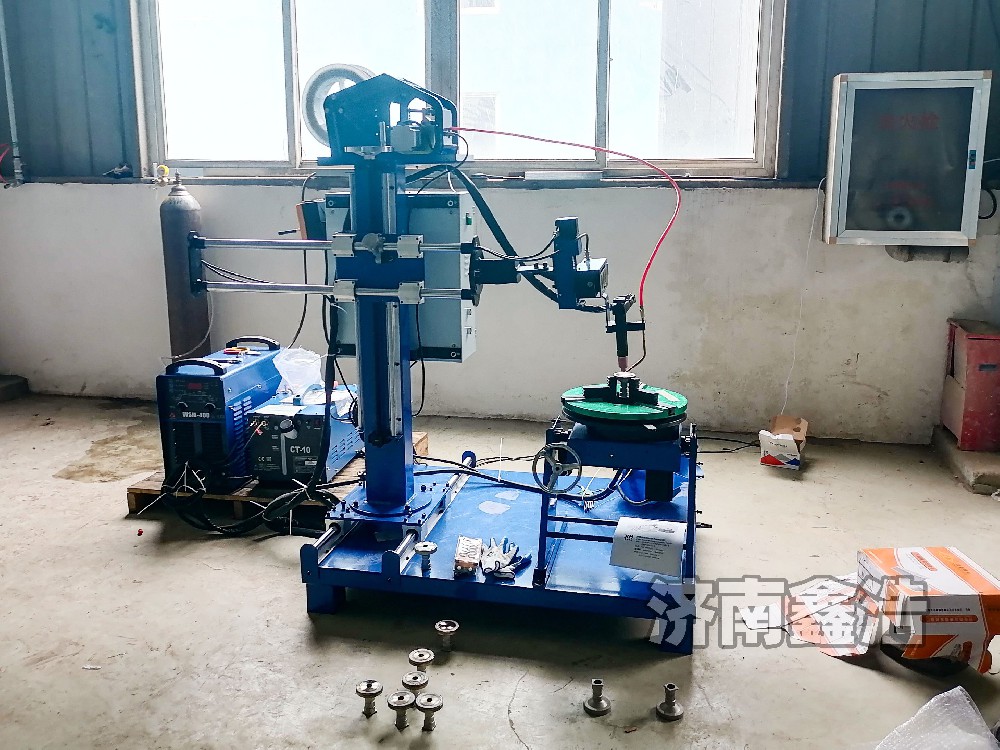 鹽城客戶訂購氬弧自動(dòng)焊設(shè)備，環(huán)縫焊接成品美觀