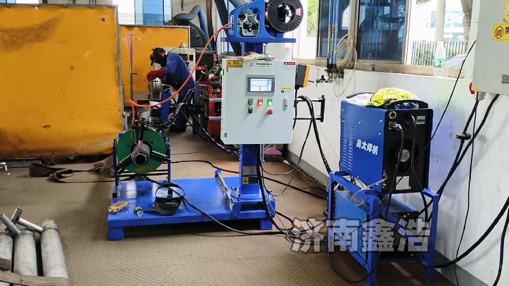 氬弧自動焊1140，運行穩(wěn)定，提高焊接效率
