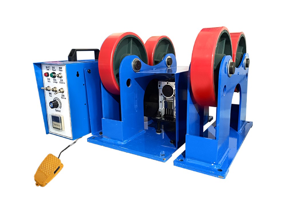 【濟(jì)南鑫浩焊接】調(diào)整滾輪間距時(shí)需要注意什么？